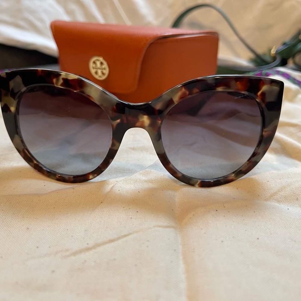 Tory Burch sunglasses & case